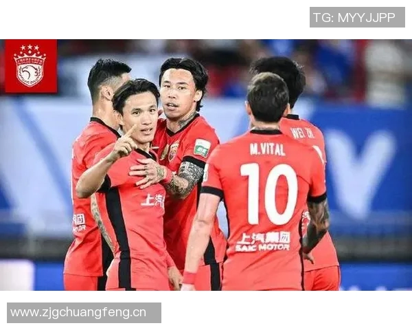 王燊超火力全开四球追平中超单季纪录天外流星般闪耀赛场