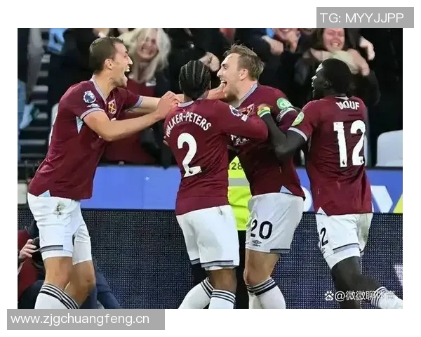 曼联昔日英超对阵桑德兰首发回顾卢克肖独存队中 曼联昔日英超对阵桑德兰首发回顾卢克肖独存队中