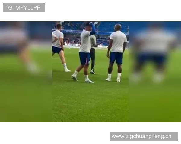 阿扎尔重返斯坦福桥分享照片感慨回家感觉真好 阿扎尔重返斯坦福桥分享照片感慨回家感觉真好