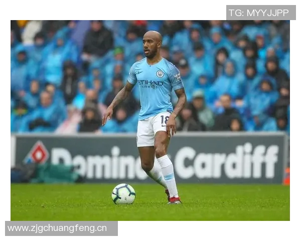 德尔夫怀念曼城队友称B席为队宠D席是最强搭档