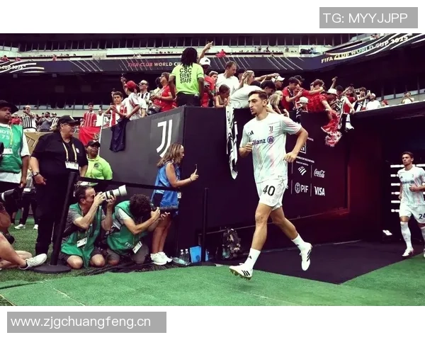 凯利重返尤文部分合练小孔塞桑坚持个人训练继续努力